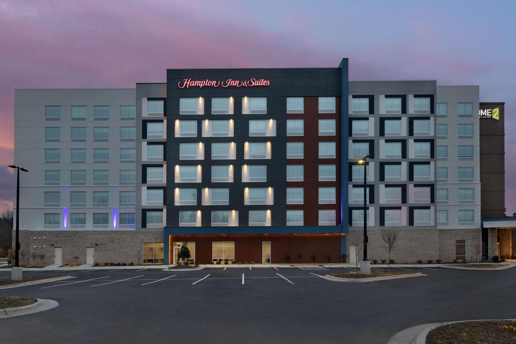 Hampton Inn & Suites Durham University Medical Center 外观 照片